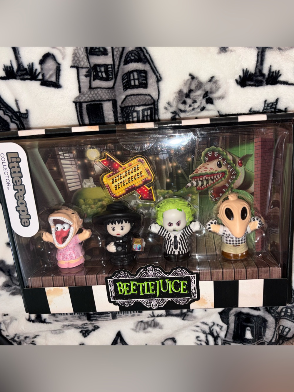 Limited edition The little people beetlejuice boxed set